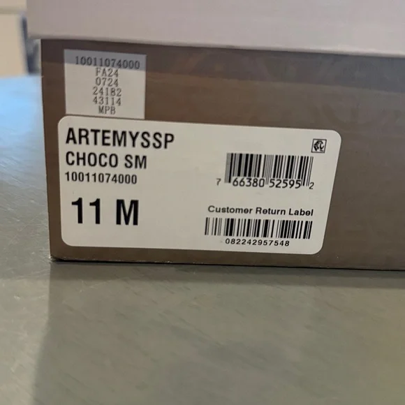 New Giani Bernini Chocolate Bootie size 11 - Picture 11 of 11